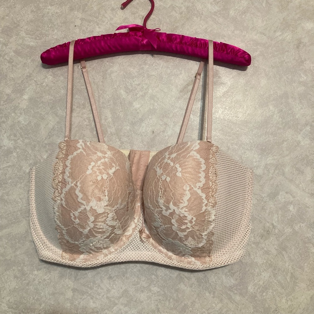 Cacique underwire bra size 38F convertible straps